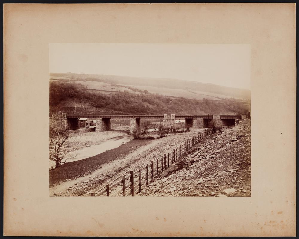 Construction of the Barry Railway showing Trehafod railway bridge connecting the Taff Vale railway (on the left) to the Barry railway (on the right), c.1888