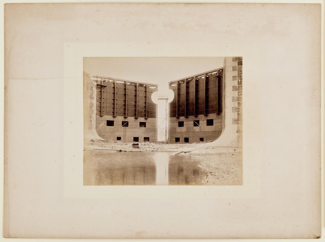 Barry Dock construction, photograph