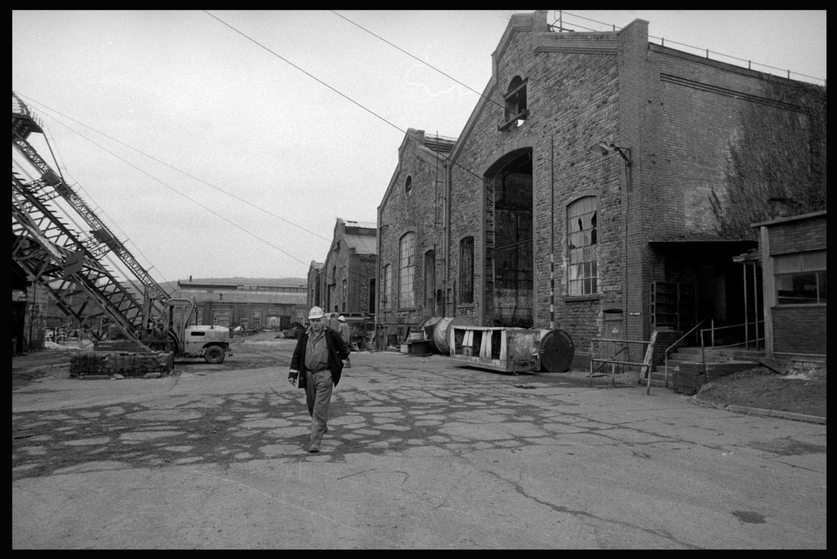 DC winding house, Power house and manager at Coed Ely Colliery, 11th March 1986.