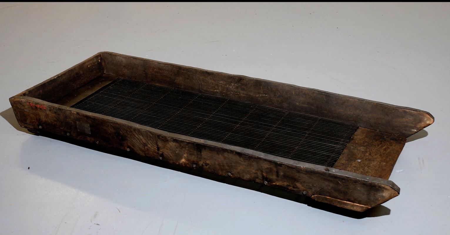 Stone grading screen