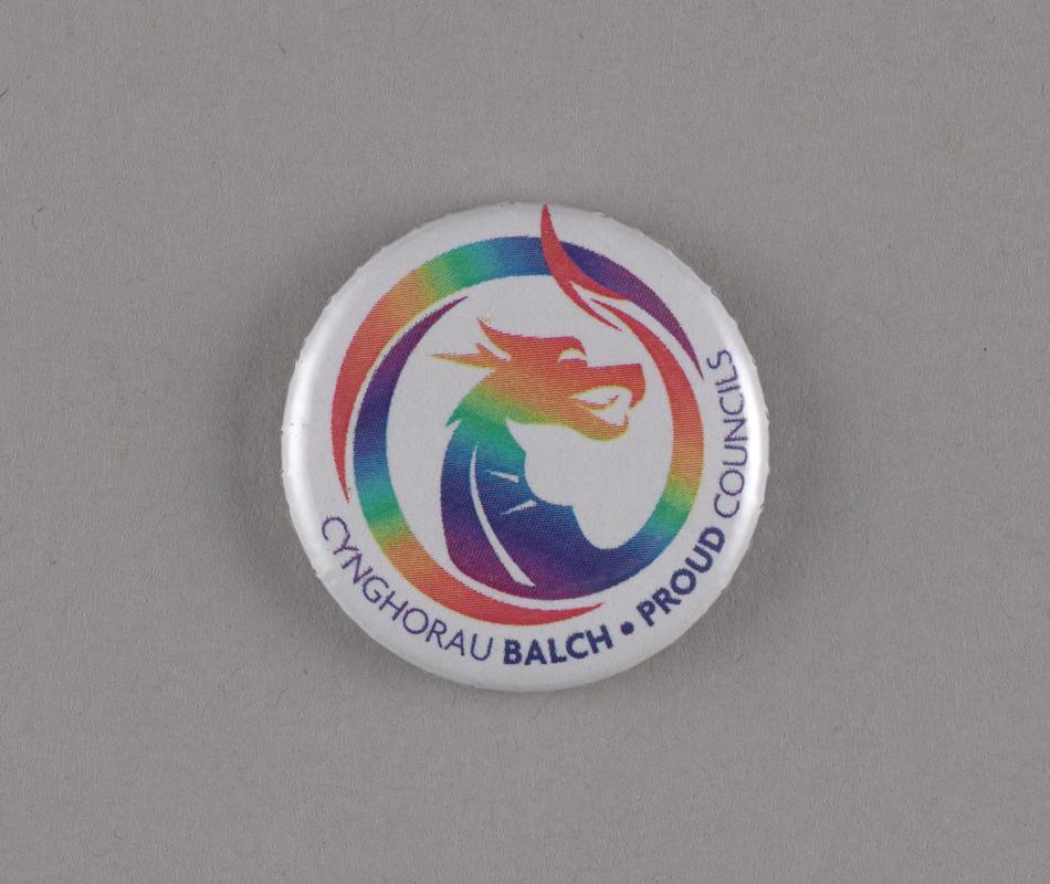 Badge &#039;Cynghorau Balch Proud Councils&#039;.