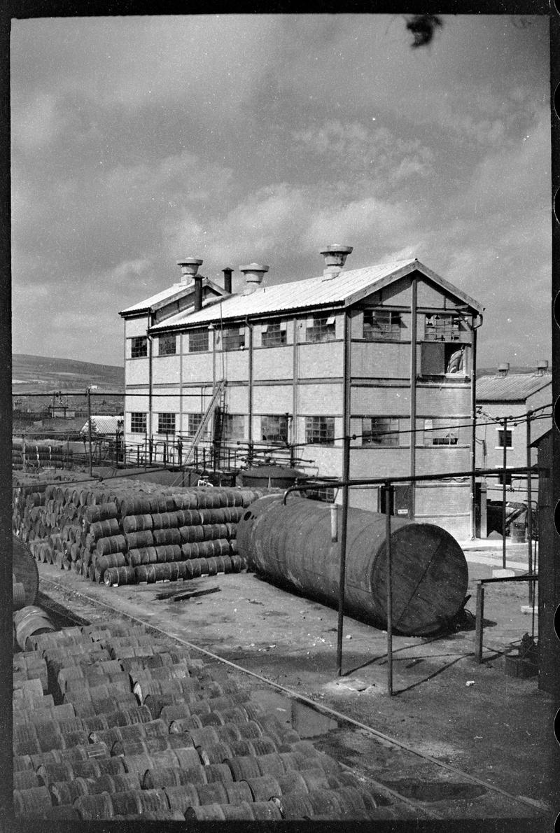 Caerphilly tar plant, negative