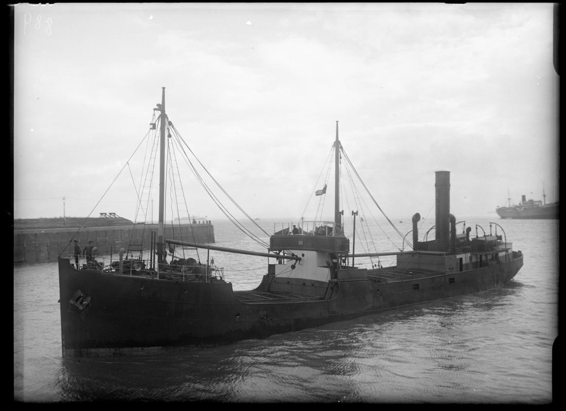 Three quarter Port bow view of S.S. DIAMOND, c.1936.
