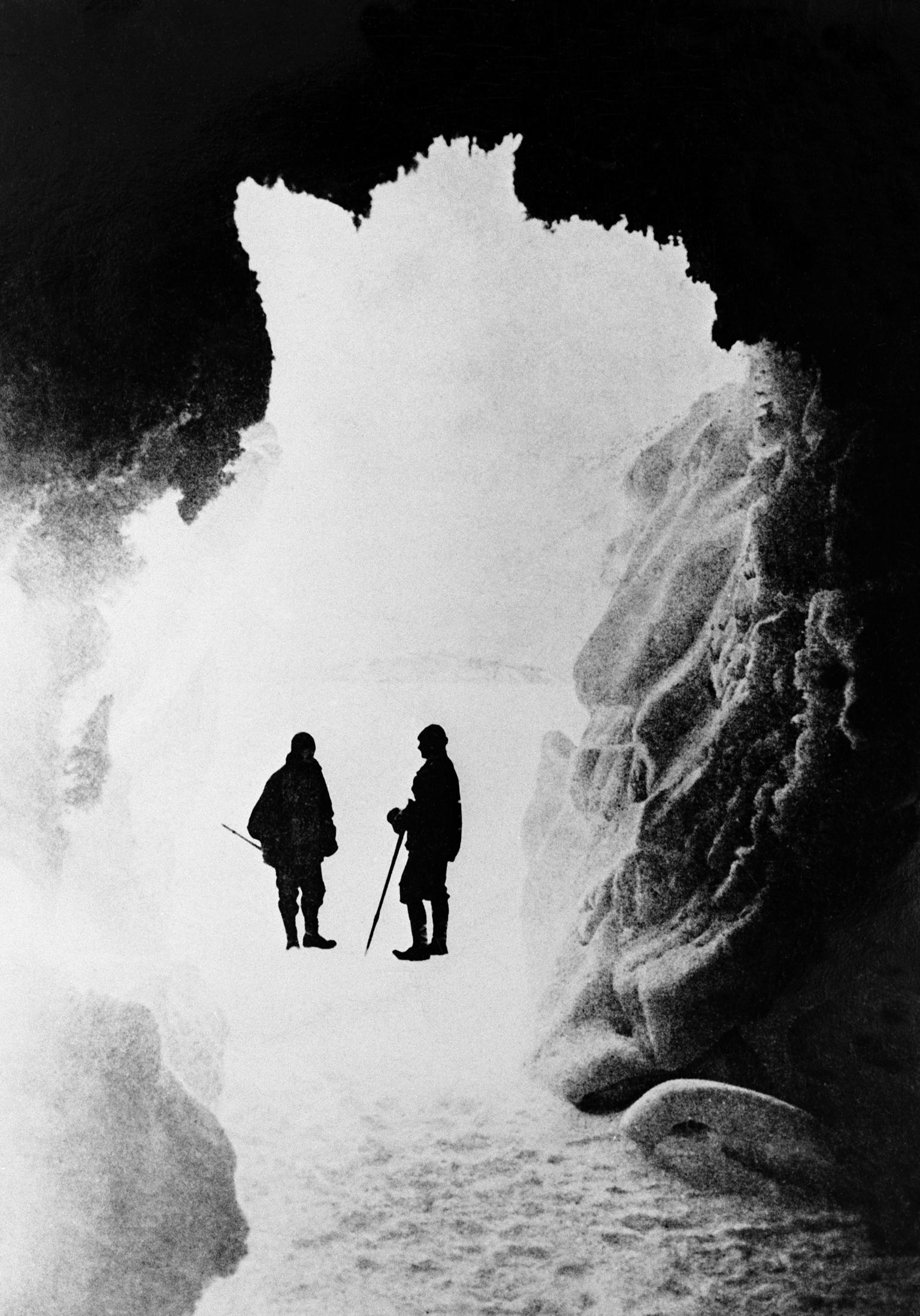 TERRA NOVA, Antarctic Expedition, photograph