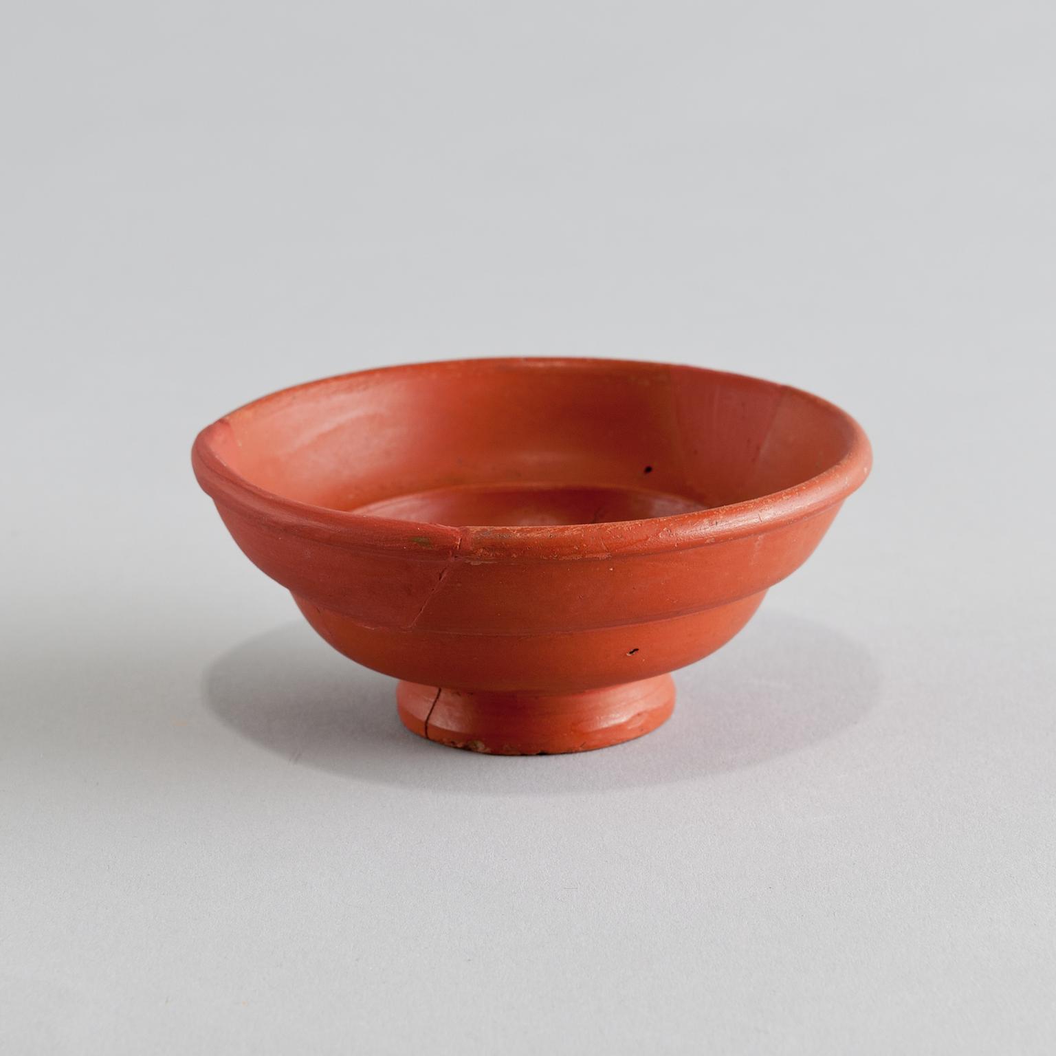 Roman samian cup, stamped