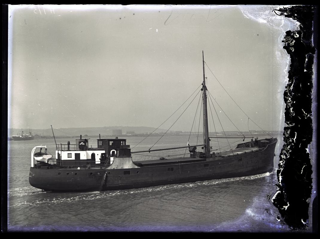 M.V. APOLLINARIS V, glass negative