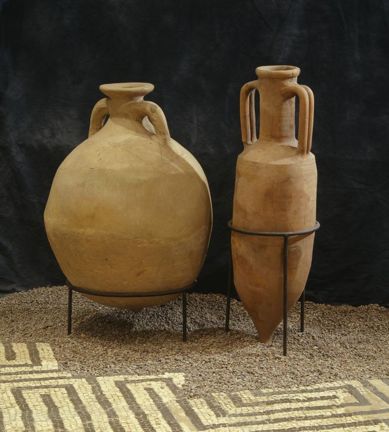 amphorae