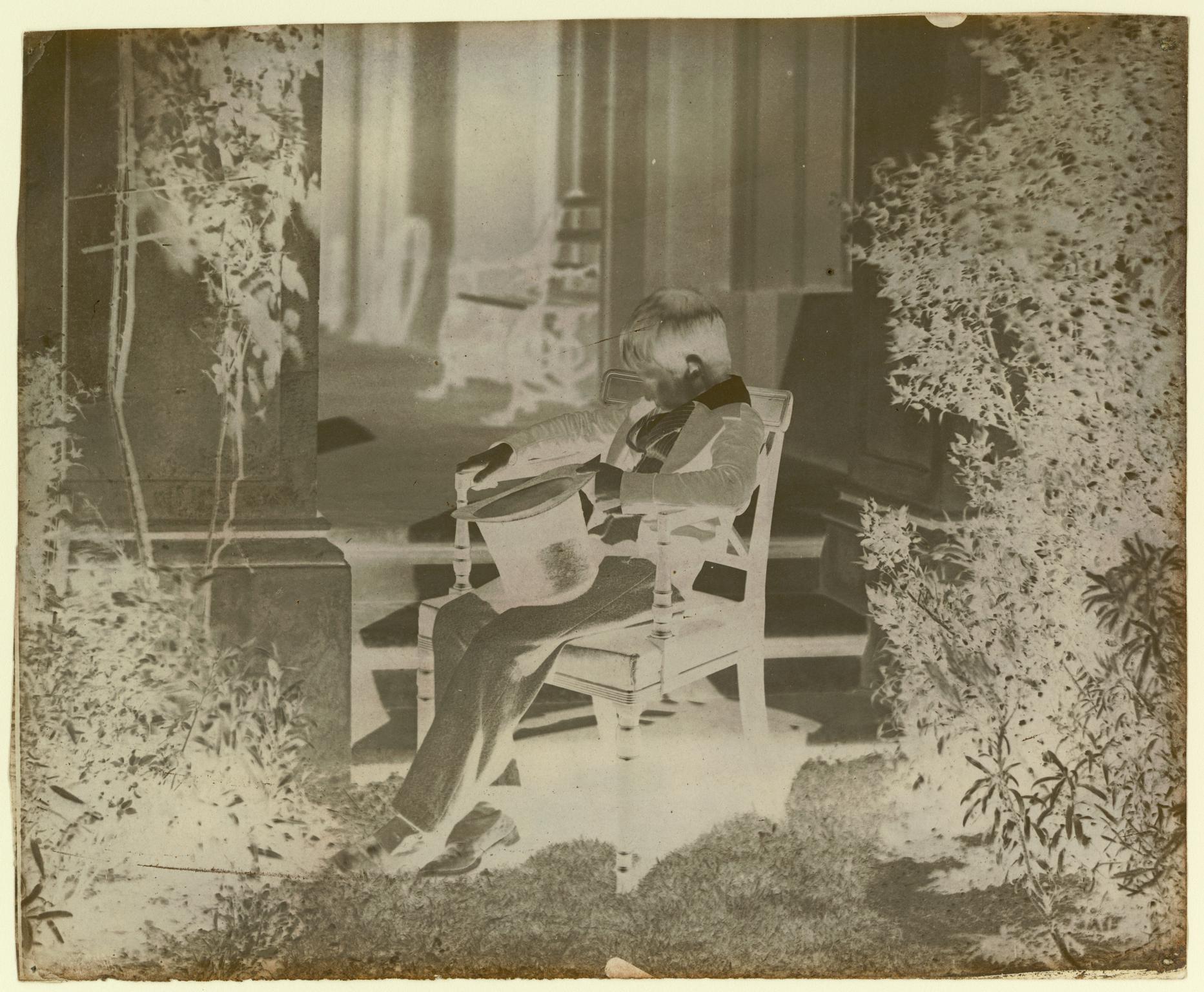 Willy Llewelyn, negative