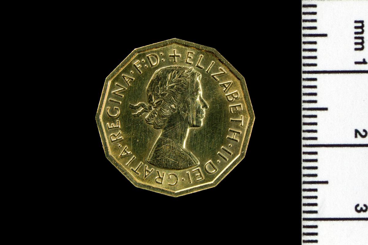 UK, threepence 1965
