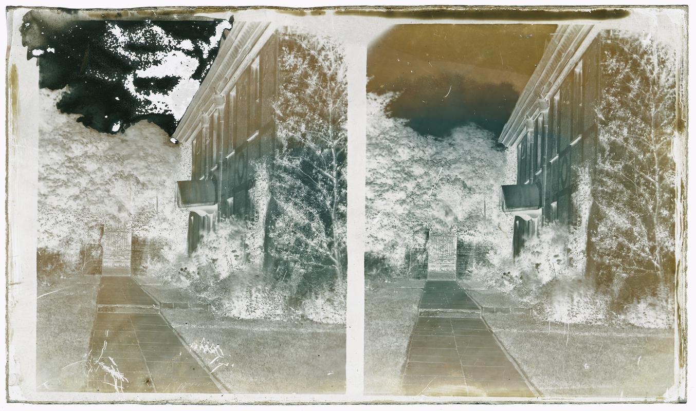 Ynysgerwyn, glass negative