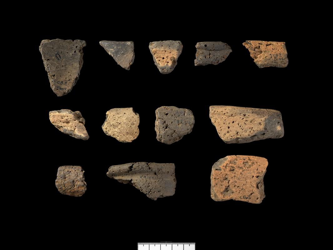 Early Neolithic pottery vessel