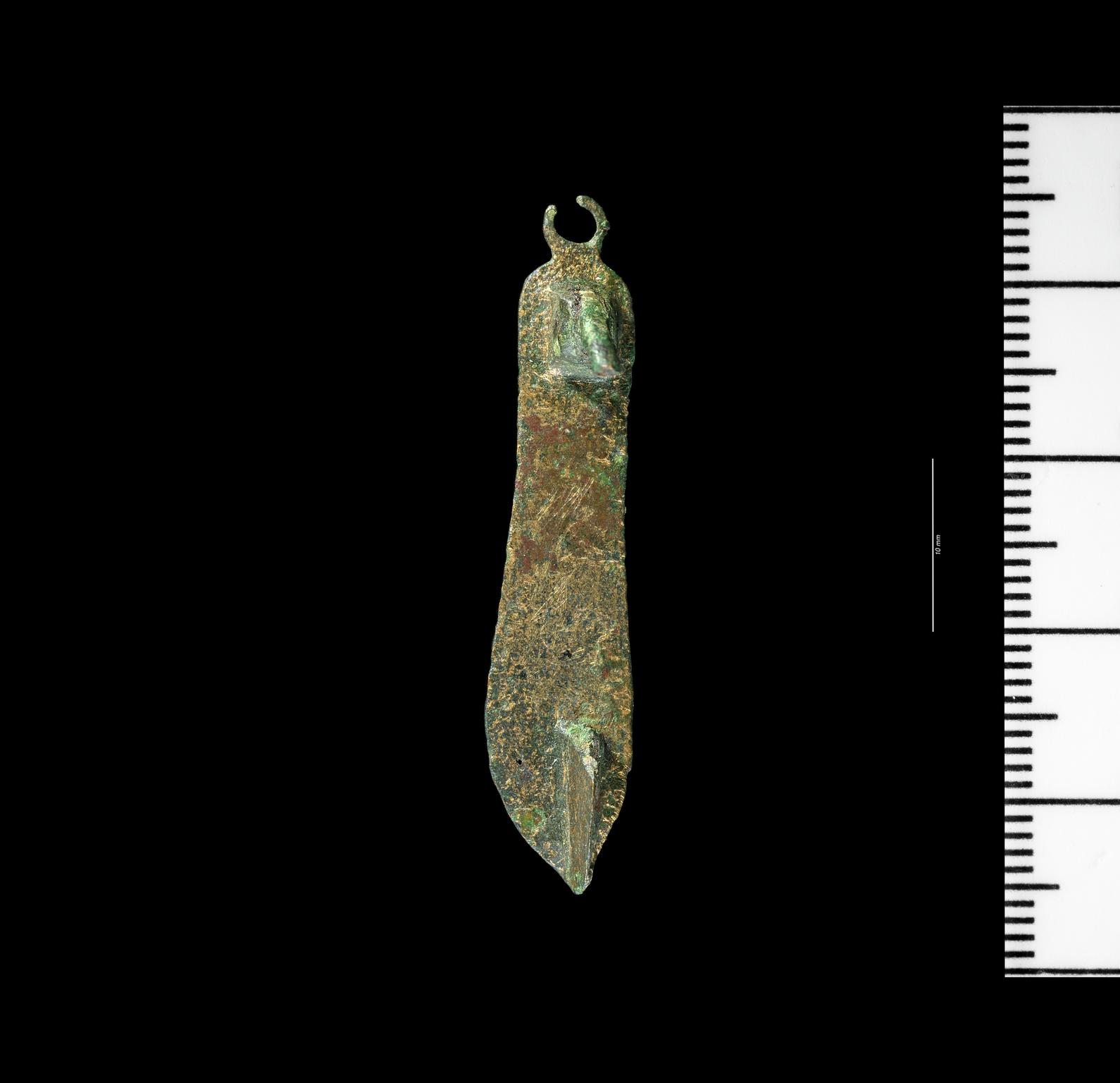 Roman copper alloy plate brooch, enamelled