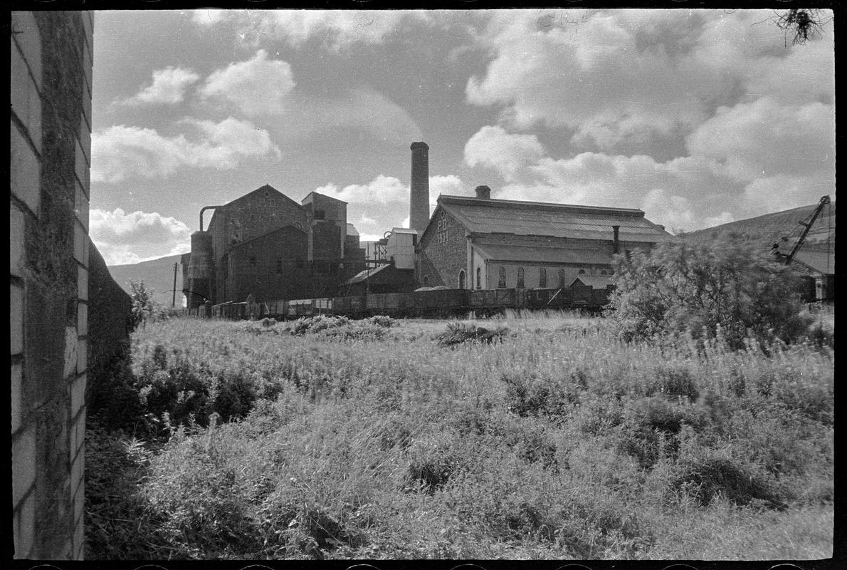 Middle Duffryn Power Station, negative