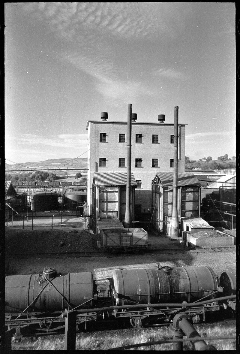 Caerphilly tar plant, negative