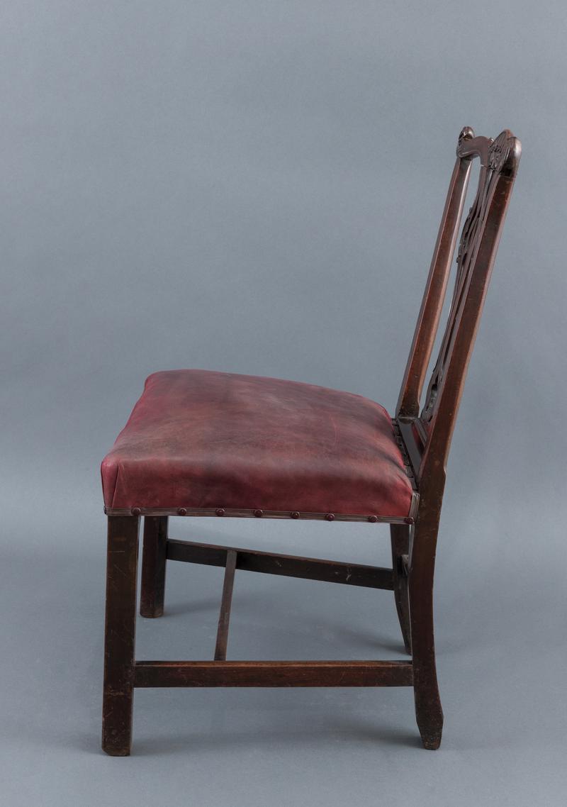 Dining chair