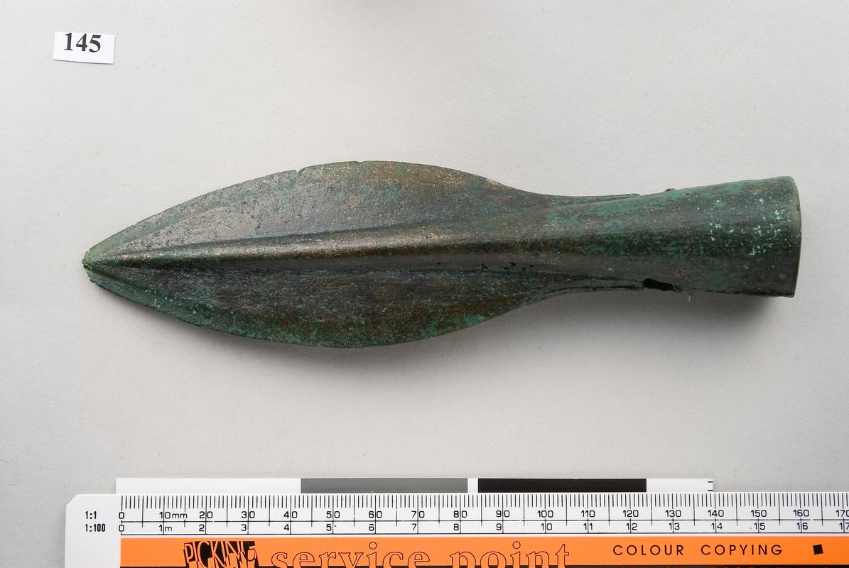 Late Bronze Age bronze spearhead