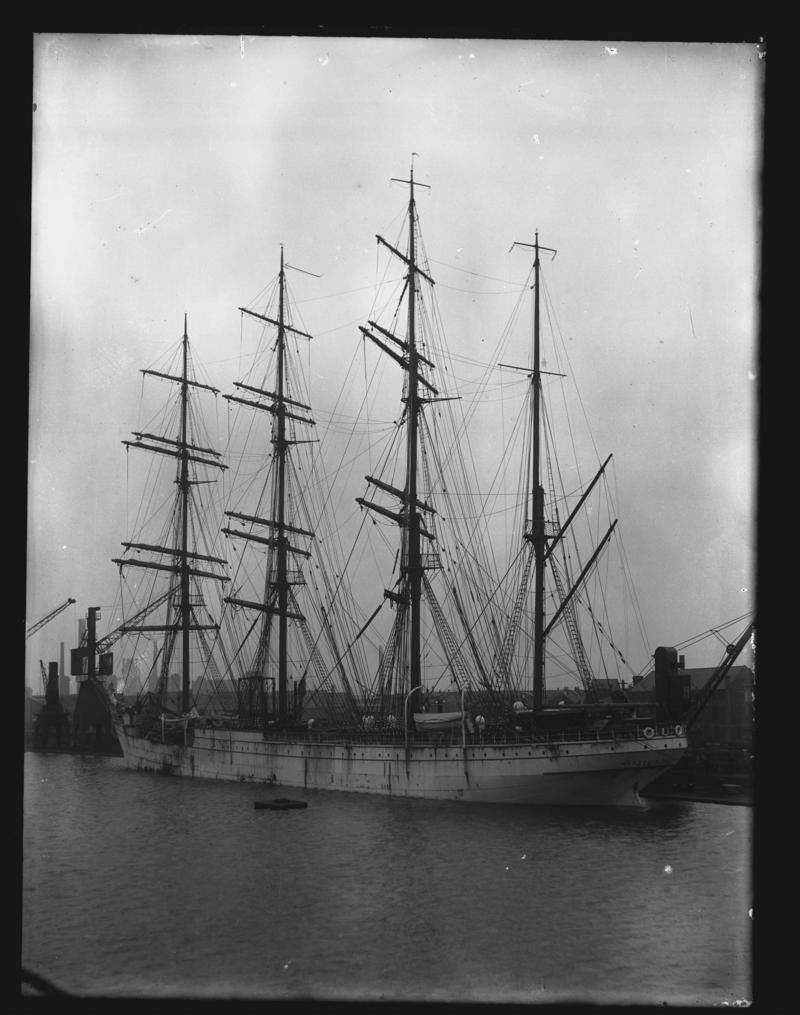 HERZOGIN CECILIE at Cardiff