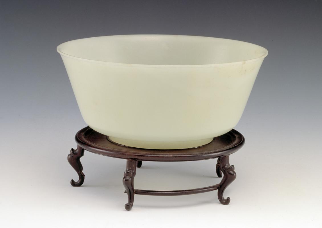 Bowl and stand
