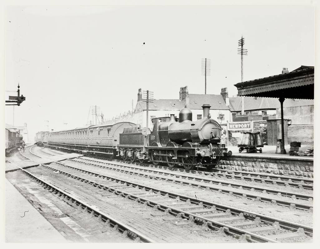 Locomotive 2374 entering Newport