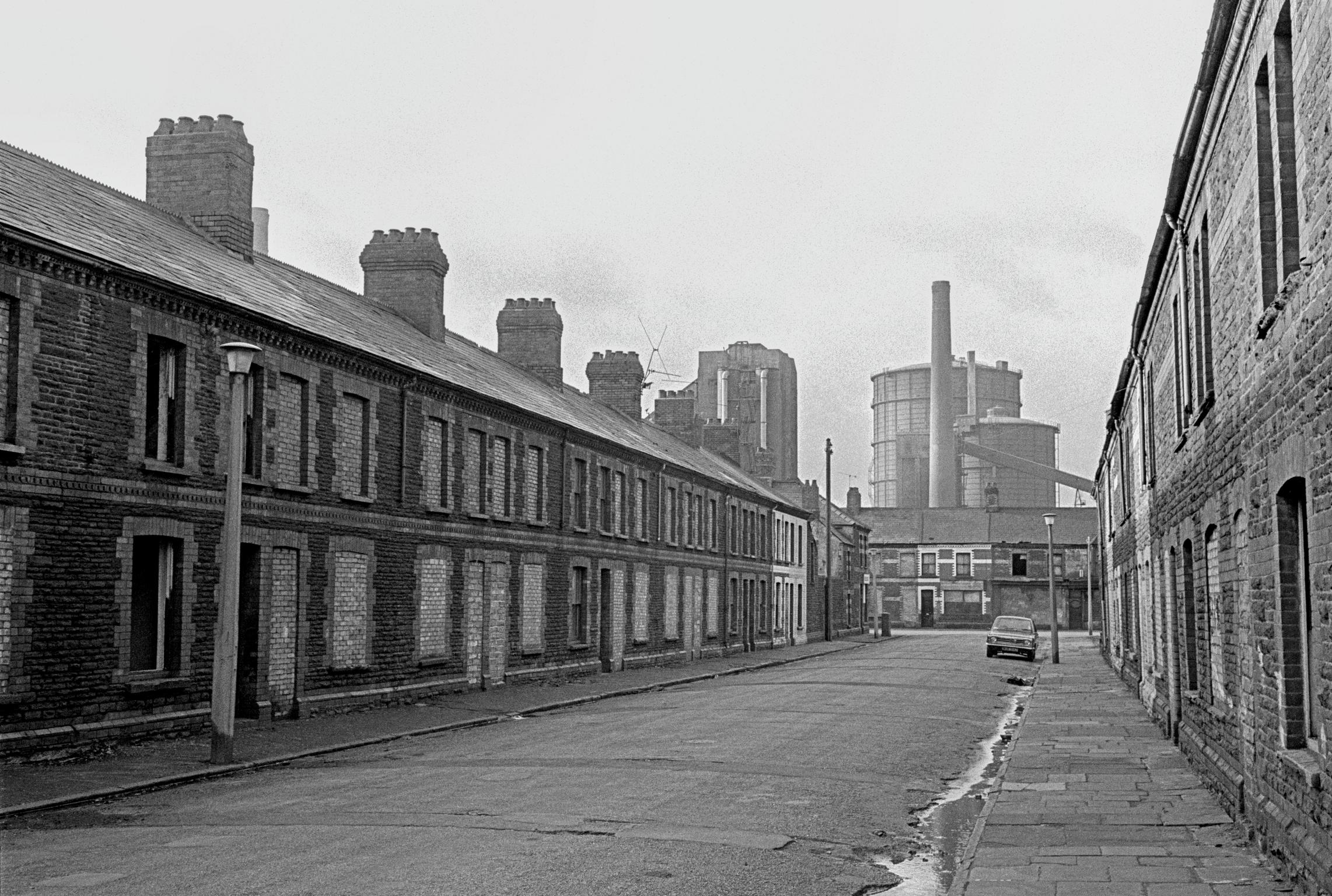An unpopulated street near East Moors Steel Works during the closedown of the works. Cardiff, Wales
