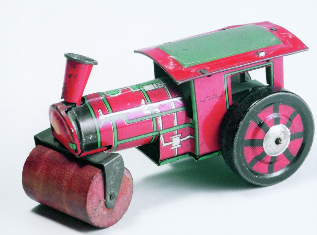 Toy Tinplate Steam Roller manufactured by Glamtoys Ltd. of Porth