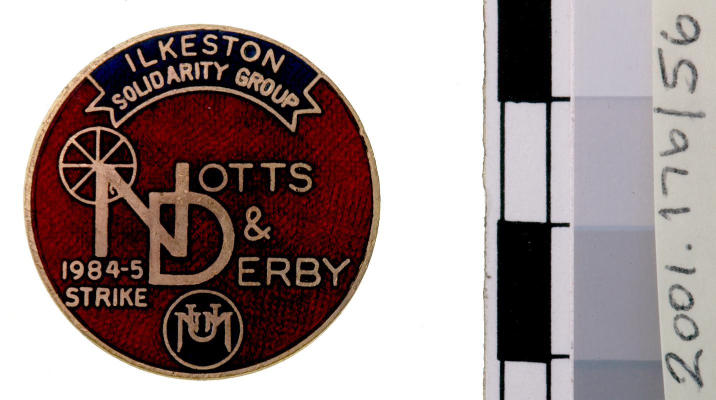 National Union of Mineworkers, badge