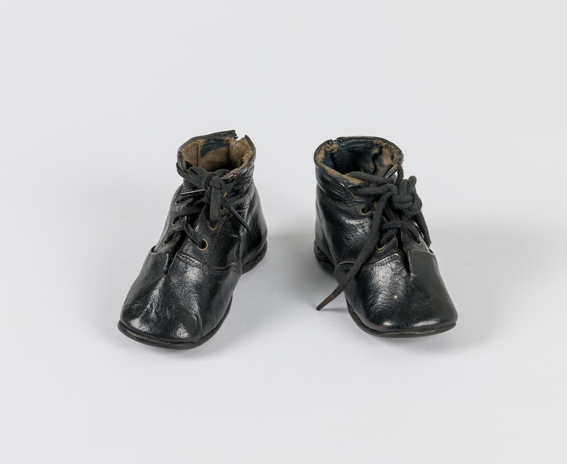 children&#039;s boots