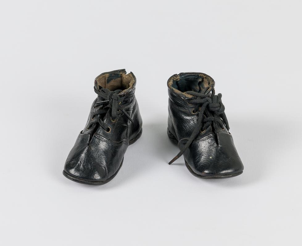 children&#039;s boots
