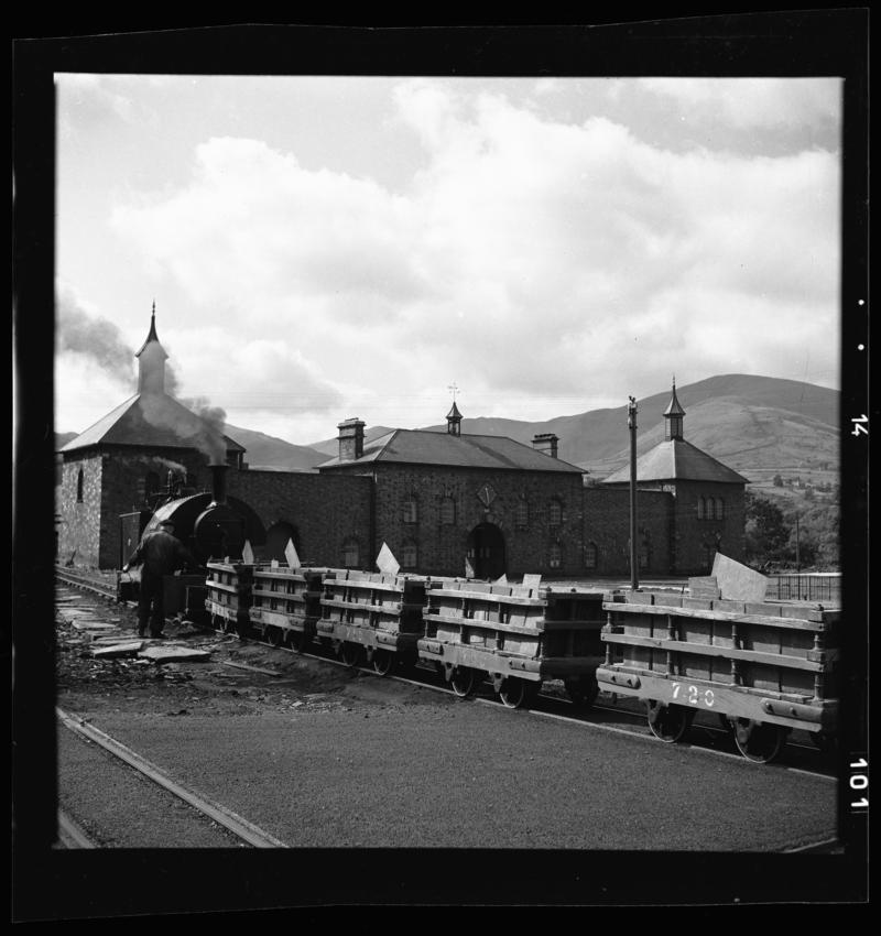View of loaded slate wagons outside Gilfach Ddu.  Possibly 1950s or early 1960s.