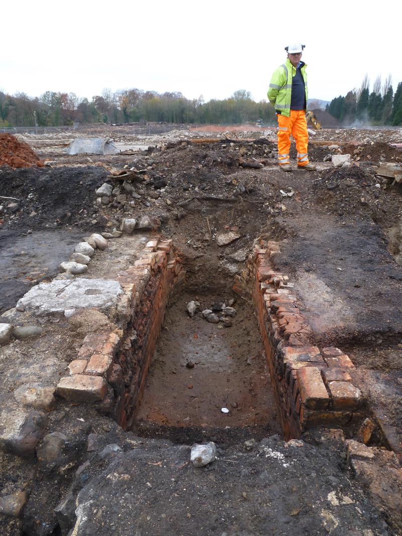 Tydu nail works, Rogerstone, photograph
