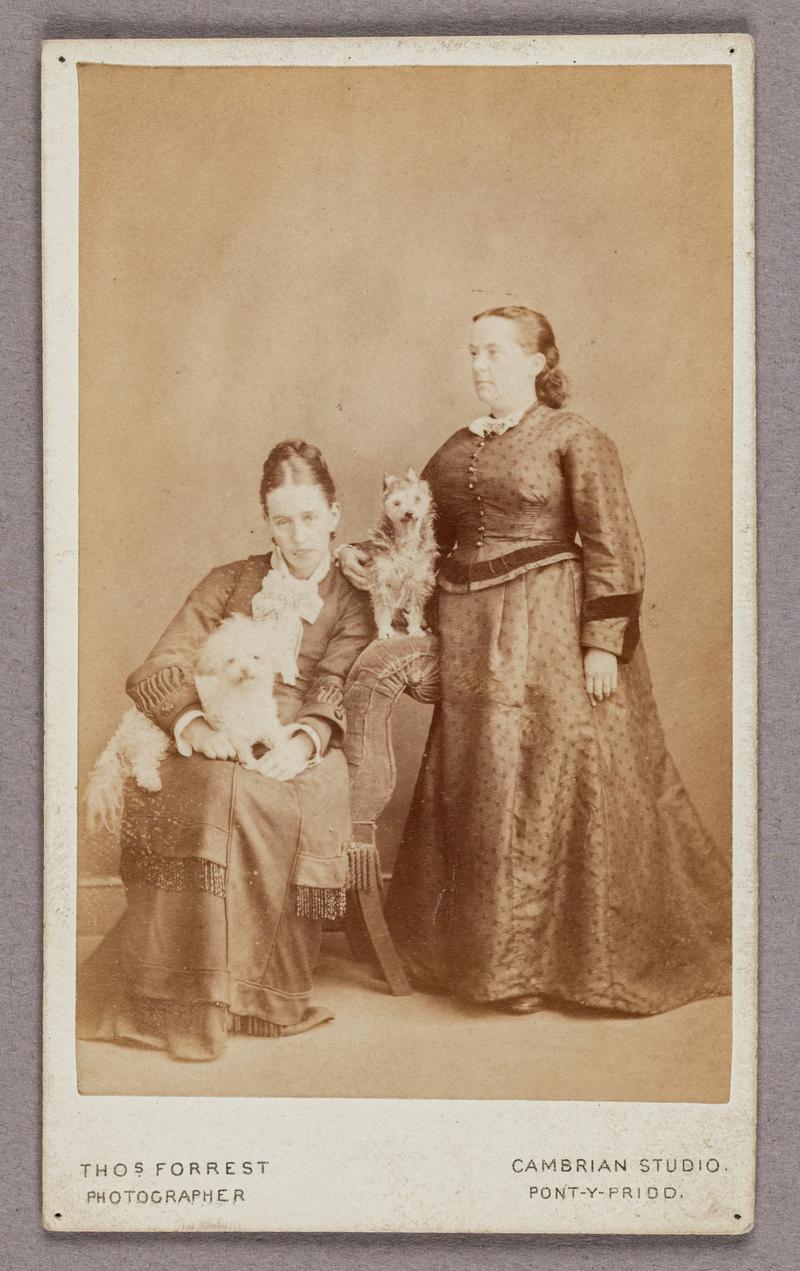 Photograph of Gwenhiolan Iarlles Morganwg Price (on right), elder daughter of Dr William Price.