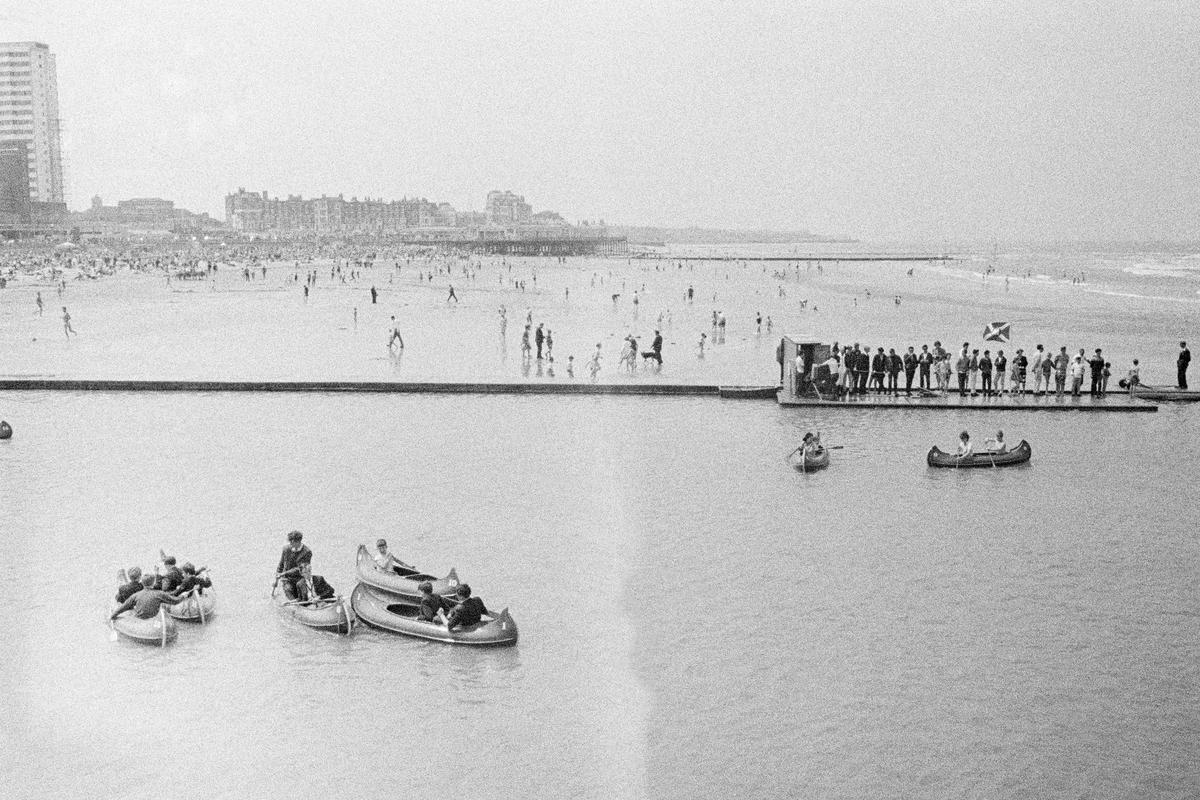 GB. ENGLAND. Herne Bay one of a string of working class holiday resorts along the South East coast. 1963.