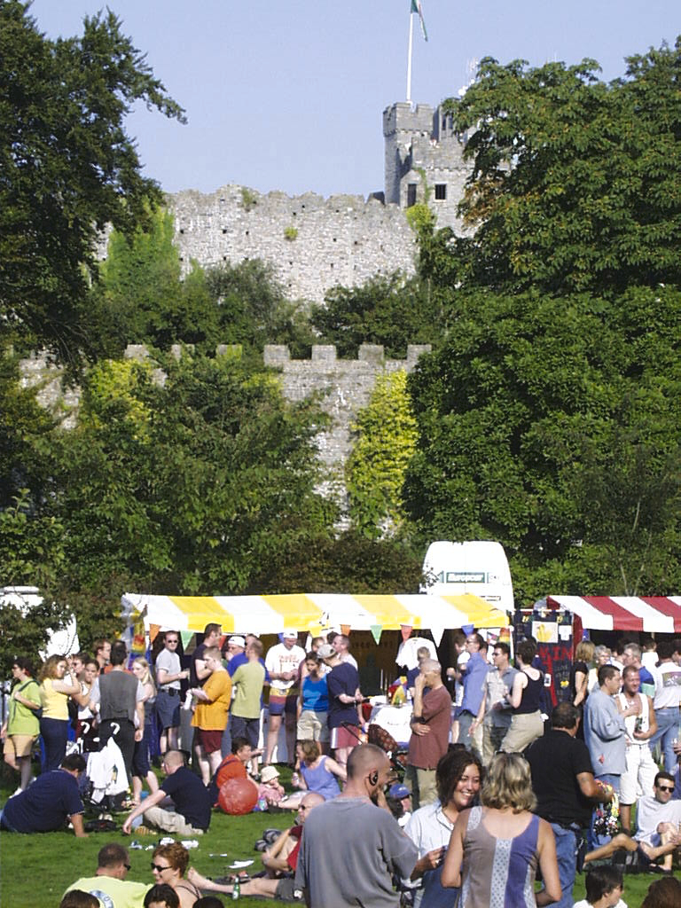 Ffotograff (digidol) | photograph (digital)