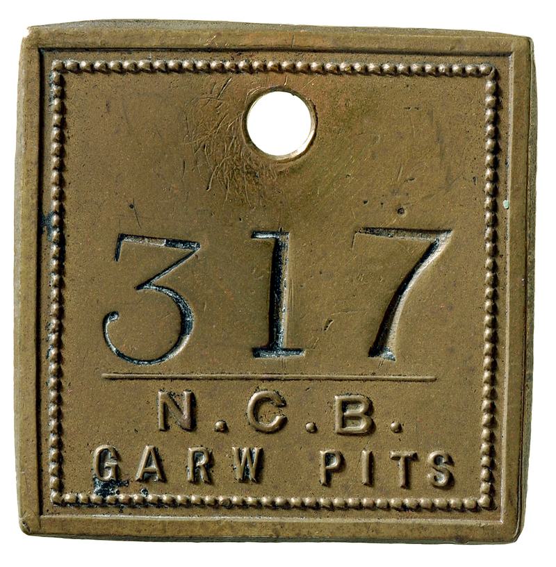 Garw Colliery, lamp check