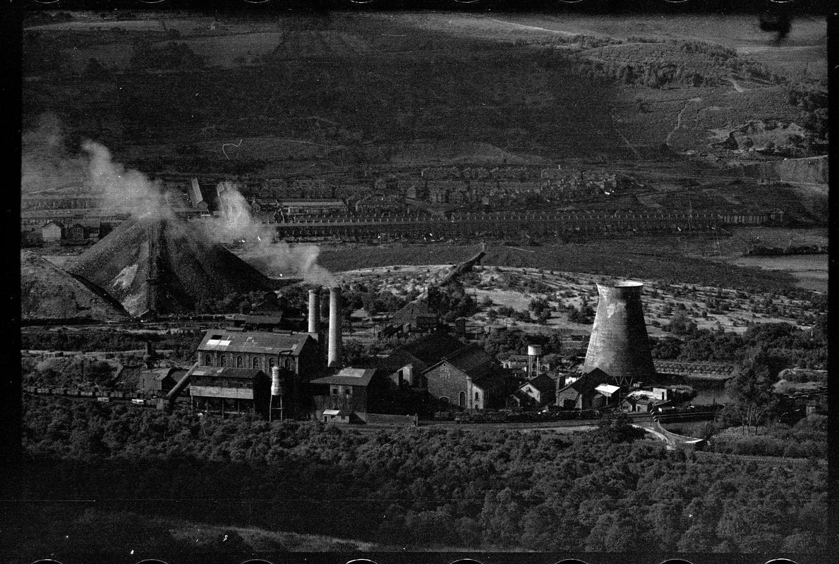 Middle Duffryn Power Station, negative