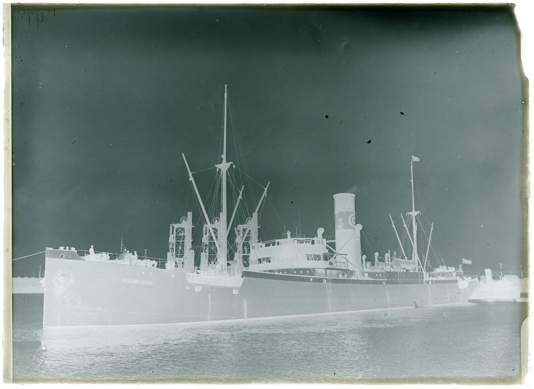 S.S. GRANGESBERG, glass negative