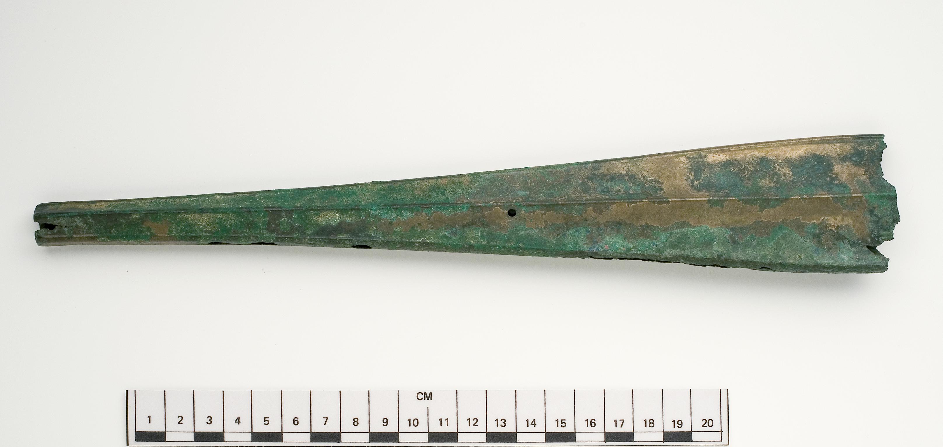 Late Bronze Age bronze sword chape