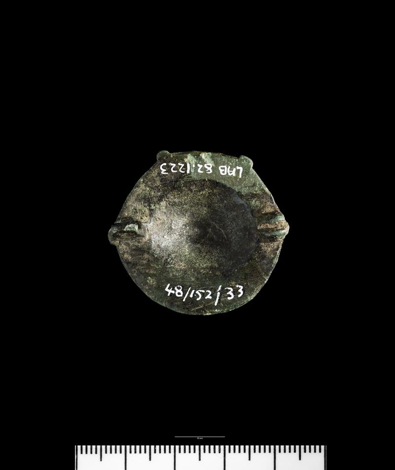 Roman copper alloy disc brooch