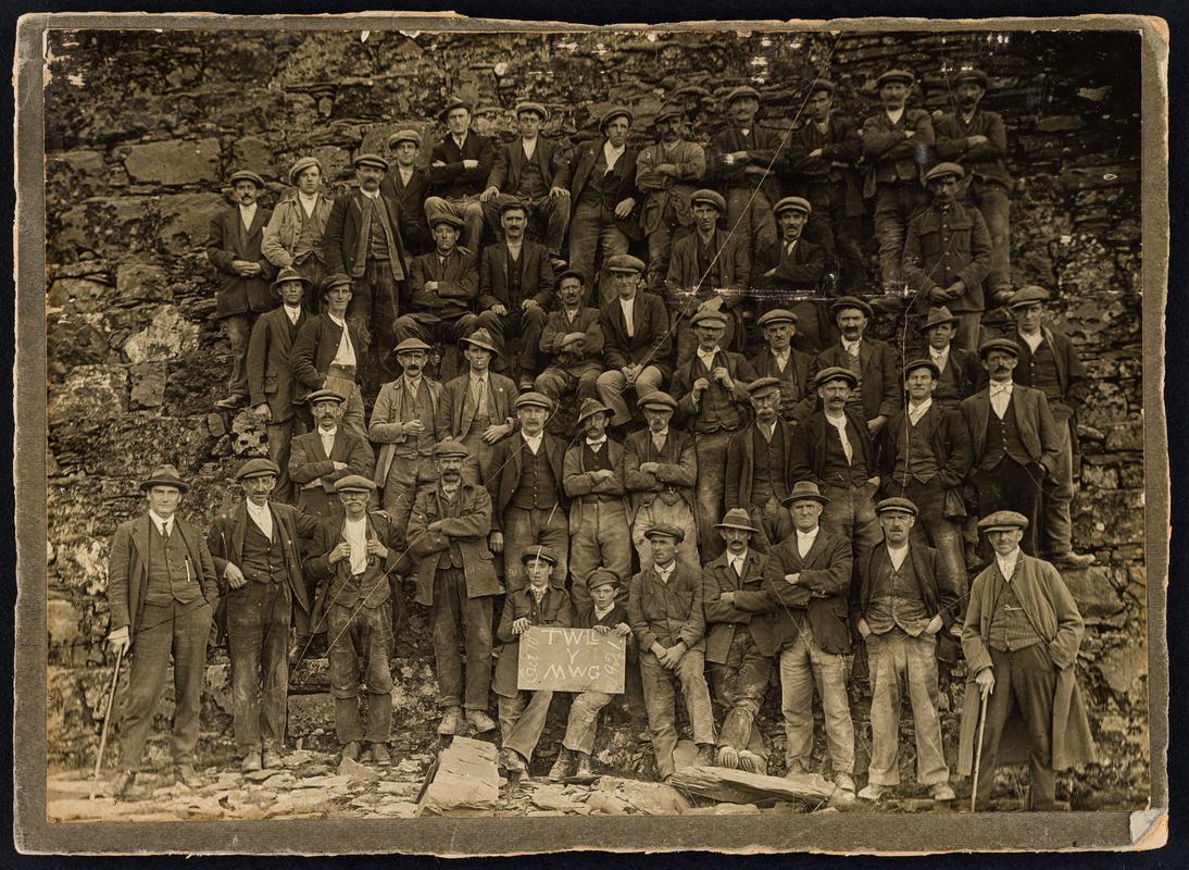 Group of 47 quarrymen at Twll y Mwg, Dinorwig Quarry, 10 October 1921.