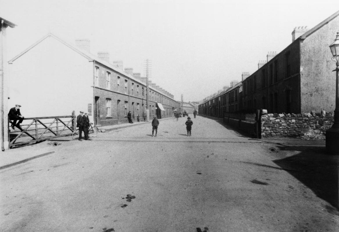 Railway crossing, photograph