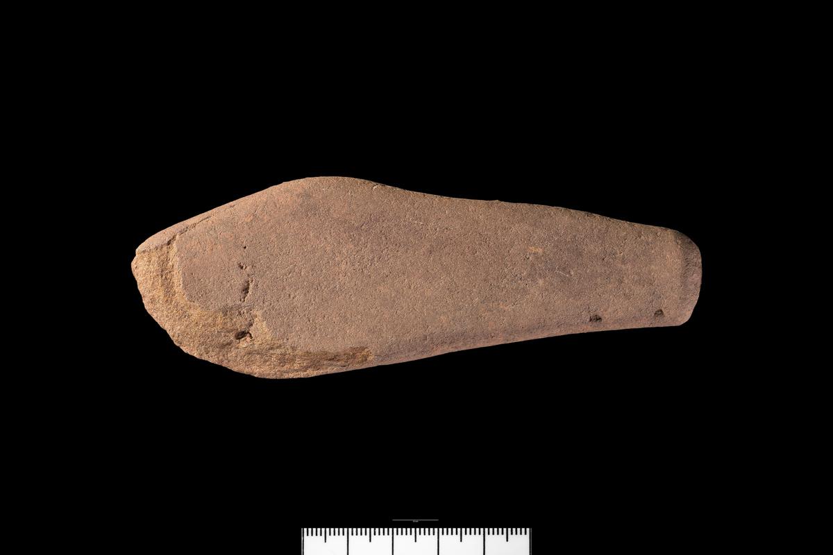 Later Mesolithic stone bevelled pebble
