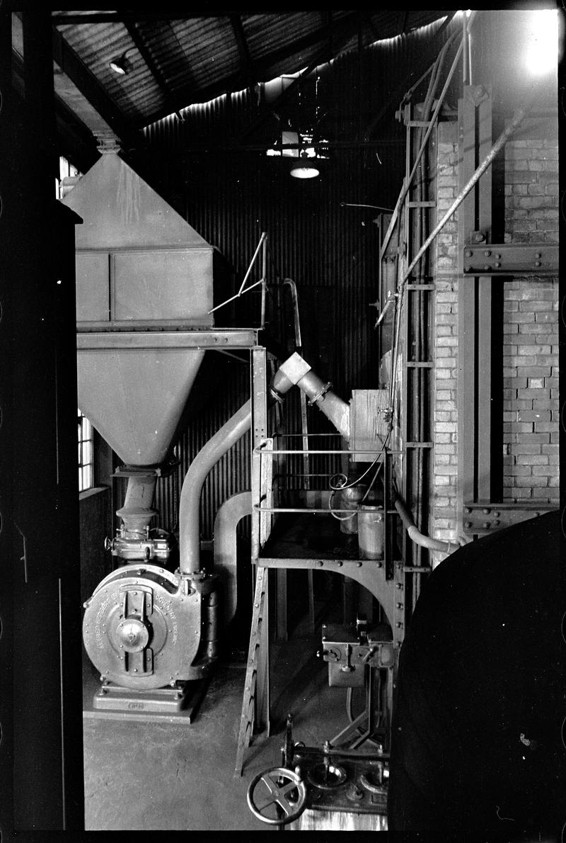 Crown Patent Fuel Works, negative