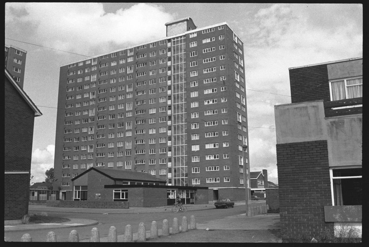 Butetown, negative