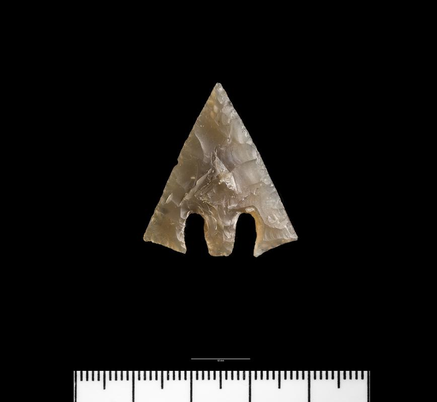 Early Bronze Age flint barbed and tanged arrowhead
