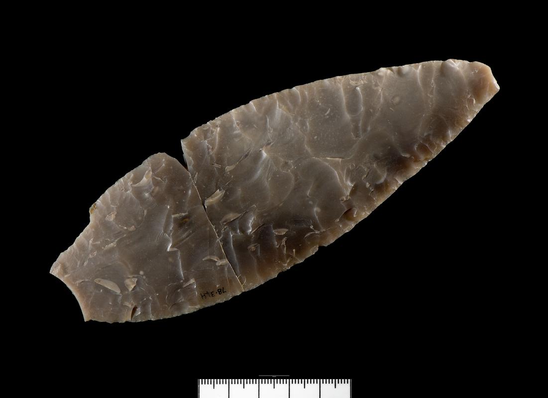 Bronze Age flint dagger