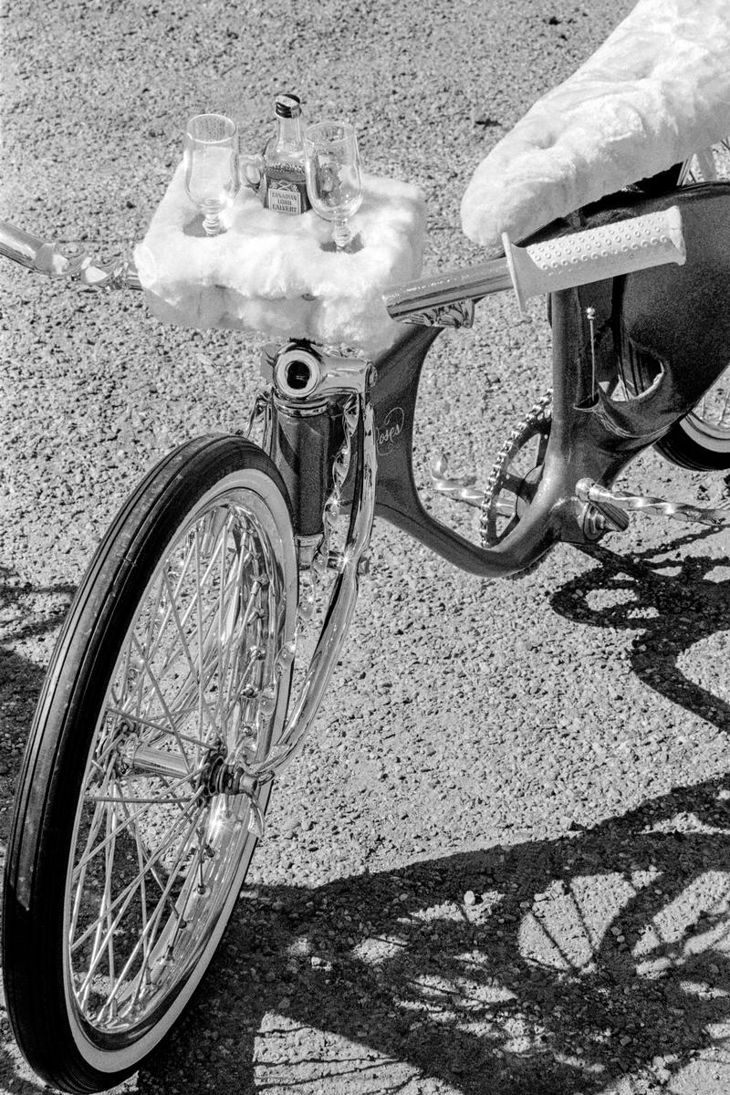 USA. ARIZONA. Phoenix. Low-riders meeting. Custom bike. 1979.