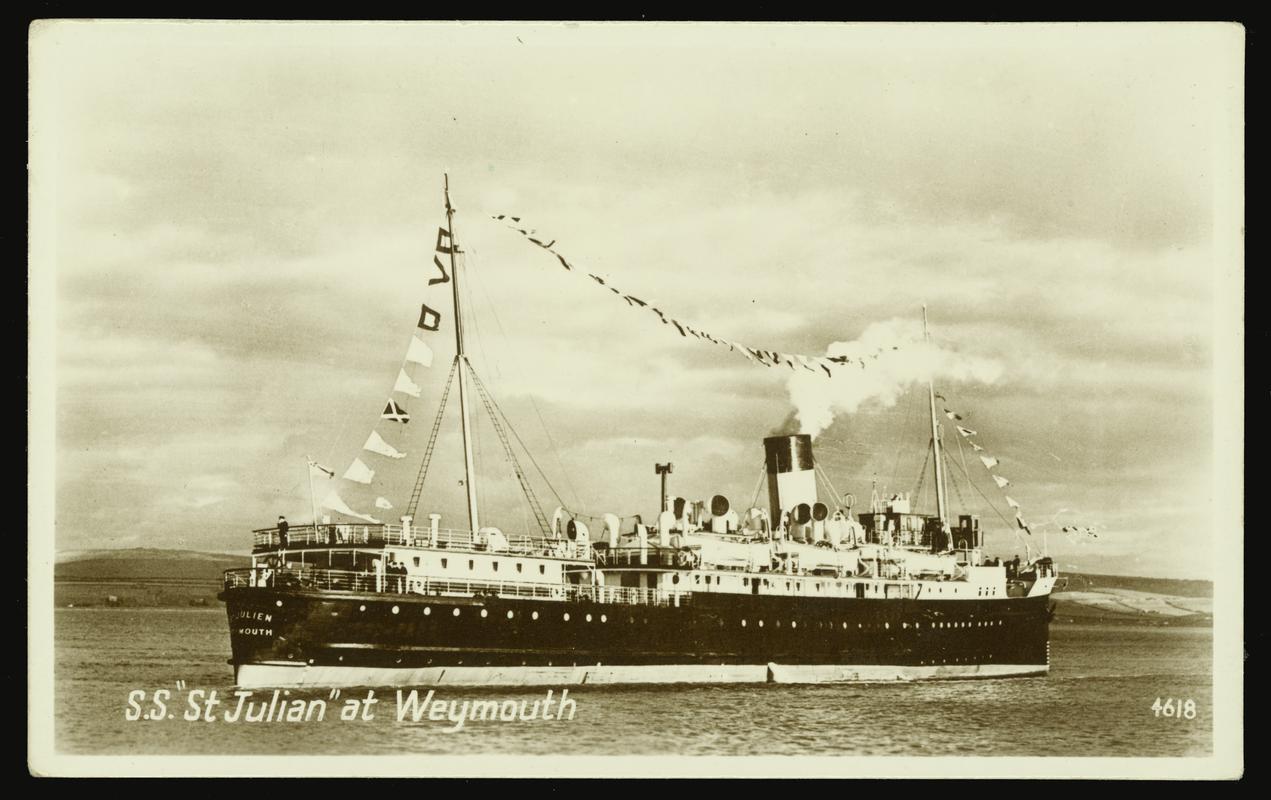 S.S. "St Julian" at Weymouth (postcard)