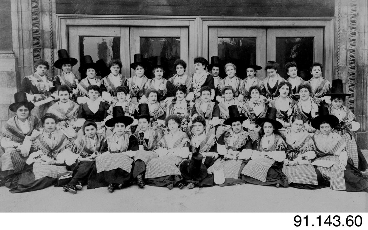 &#039;Royal Welsh Ladies Choir&#039;, 1893