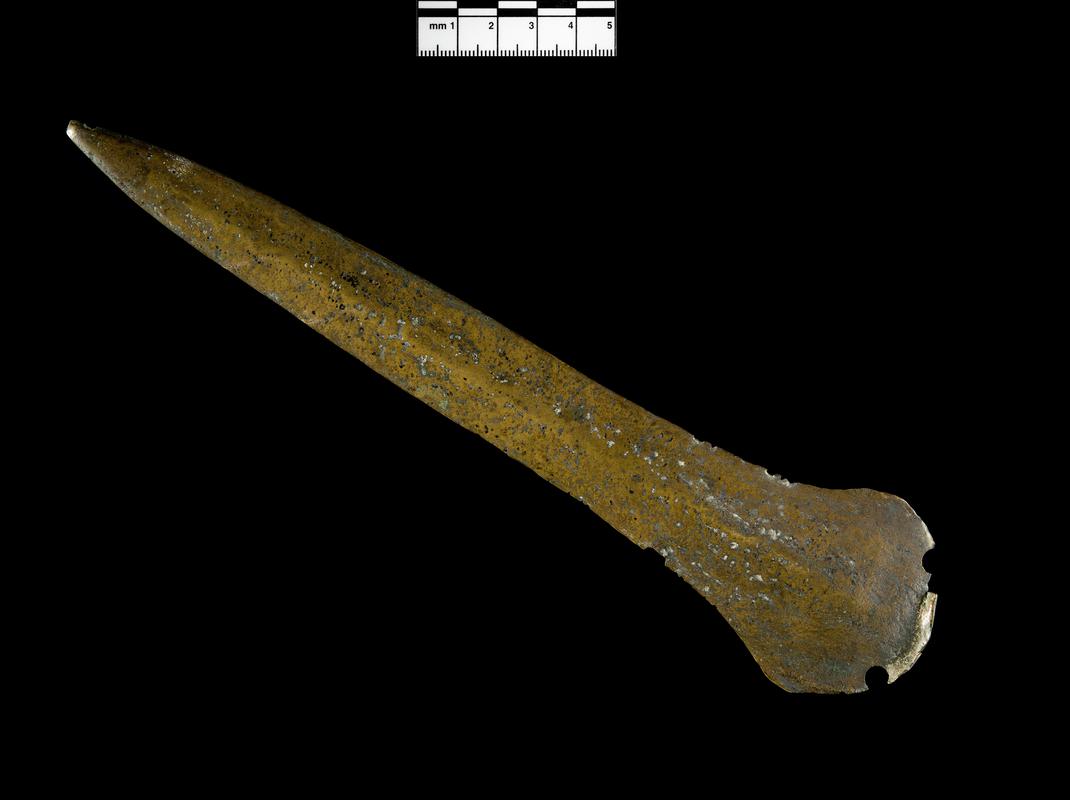 Middle Bronze Age bronze dirk