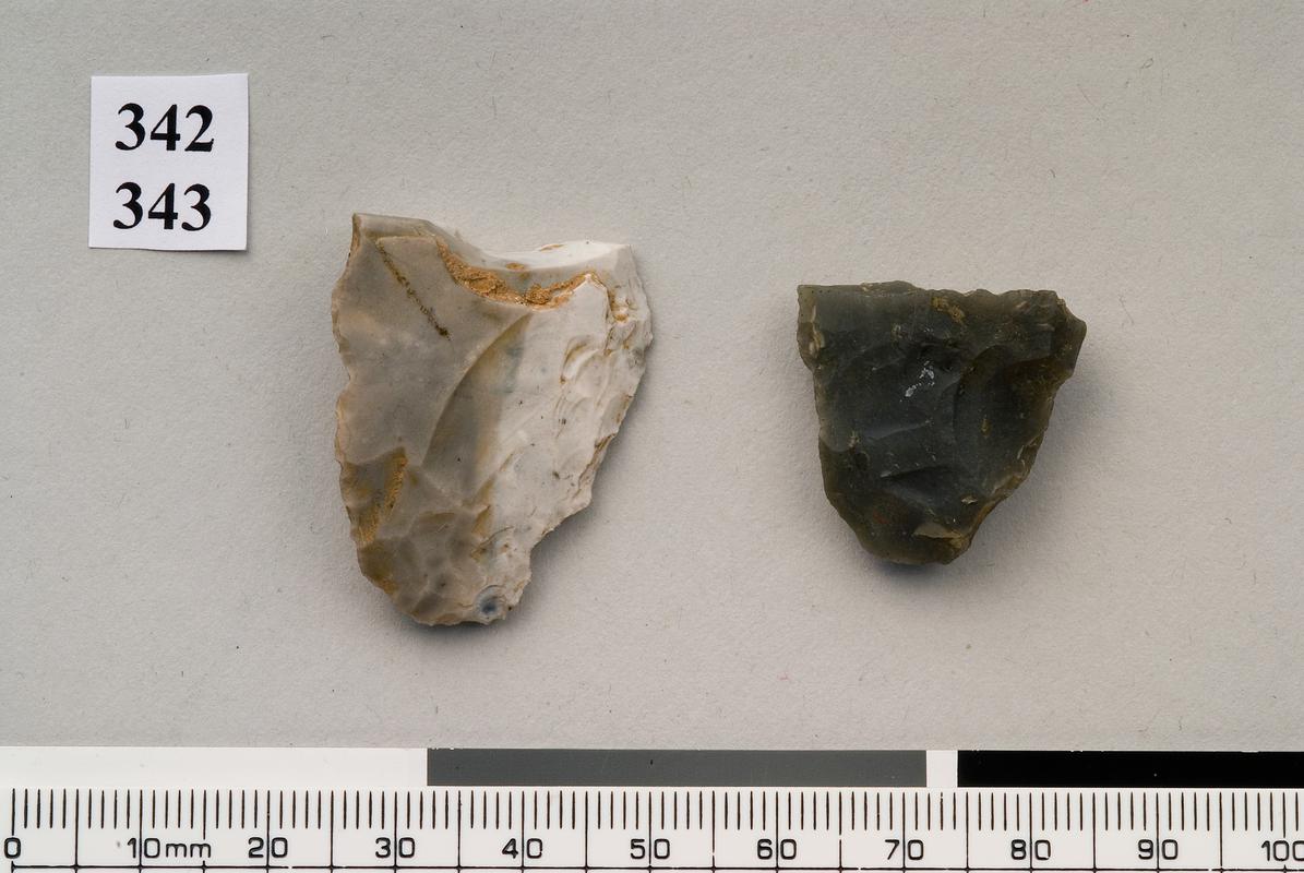 stone leaf point, flint point